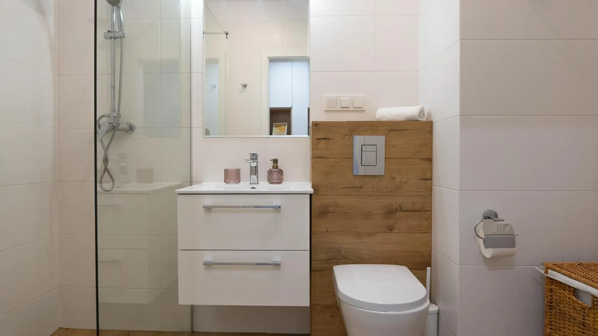 아파트 Luksusowy Apartament Ze Spa 브로츠와프 폴란드